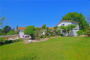 maison à la vente -   85150  LES ACHARDS, surface 259 m2 vente maison - UBI475721354
